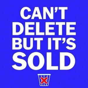 Marc Jacobs Peanuts Snoopy Limited Collaboration Lucy Crossbody Camera bag